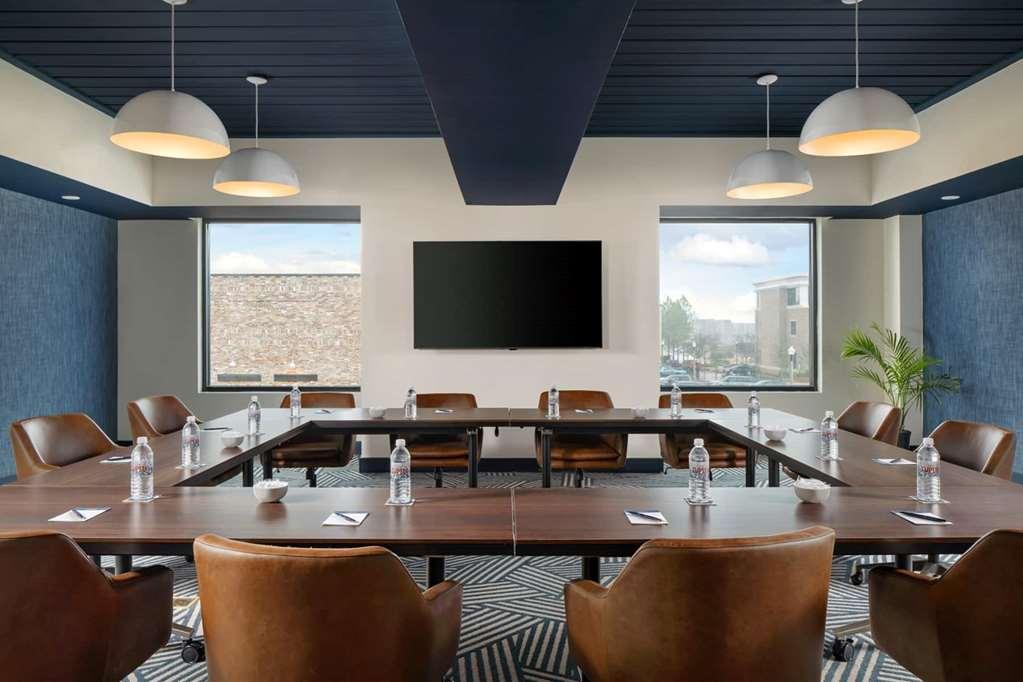 Hotel Tupelo, A Wyndham Hotel Kemudahan gambar